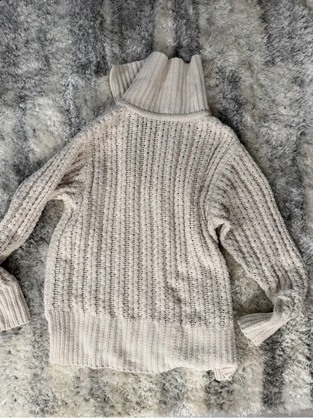 aerie Cream Knit Half-Zip V-Neck Sweater - Picture 4 of 4